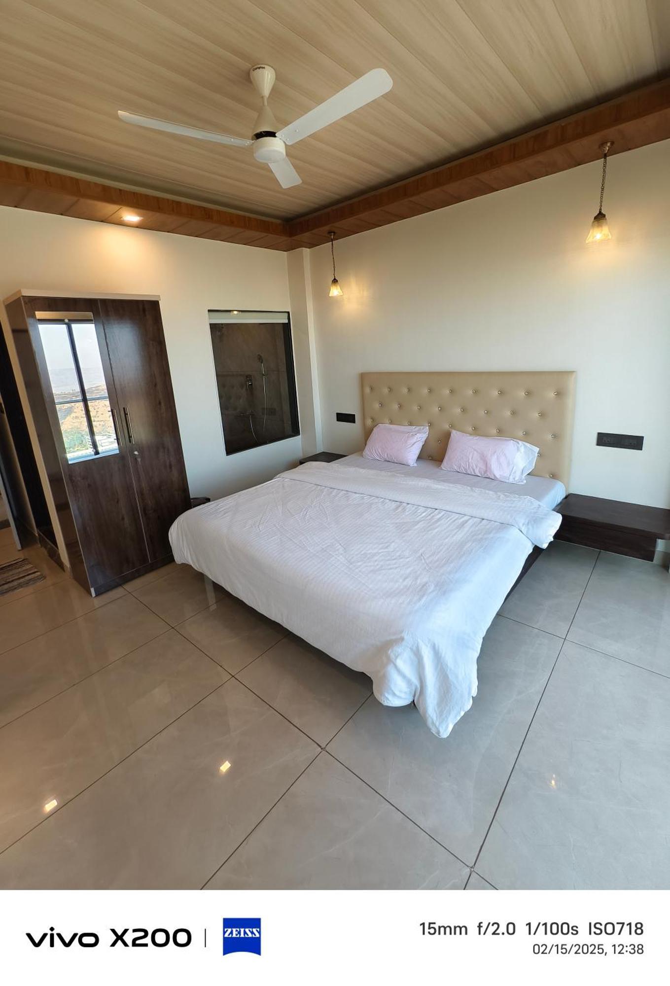 The Grange Lake View พันช์กานี ภายนอก รูปภาพ